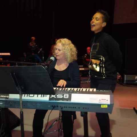 "Learning from one of the greatest that's ever done it!!! Pinch me!  w/ Carole King at #KCABlackBall rehearsal!"  Photo Credit: Alicia Keys Facebook