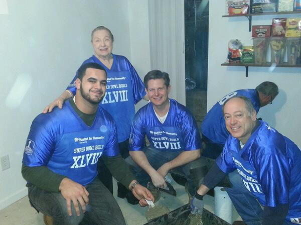 Aboushi joined by CEO of Habitat for Humanity Heatherton preparing to volunteer. Image Credit: Habitat NYC