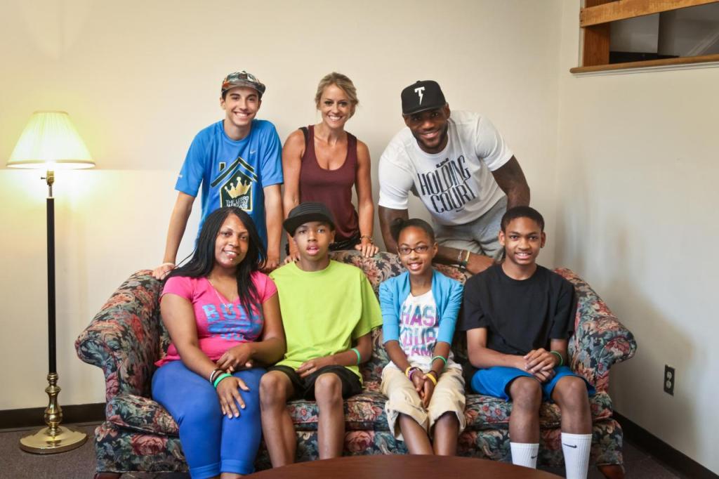 lebronakronfamily